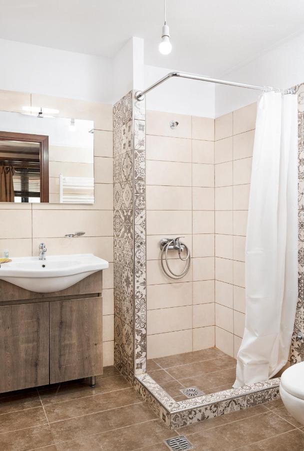 Hotel Limnaio Khrisokhórafa Zewnętrze zdjęcie