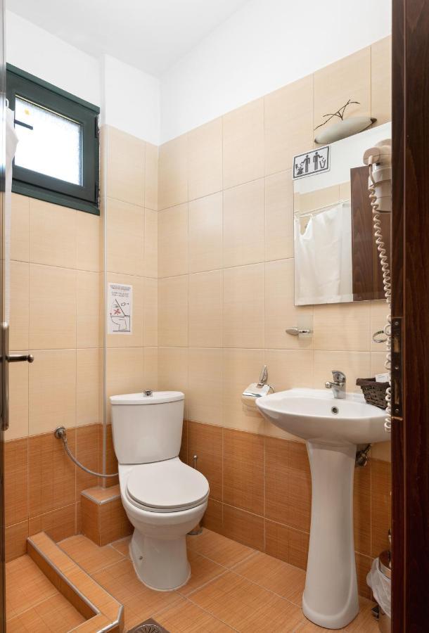 Hotel Limnaio Khrisokhórafa Zewnętrze zdjęcie